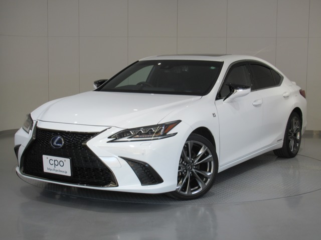 ES 300h Fスポーツ 