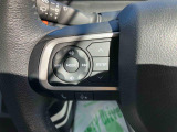 3.「認定中古車カルテ」は、走行距離や修復歴に加えてキズ・凹みの有無・状態や消耗品の交換、過去の整備状況がわかります。