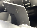 【パドルシフト(AT車)】MT車と同じように好きなギアで走ることができます!ステアリングから手を離さずに指先だけでシフト操作ができ、よりスポーティな走りをお楽しみいただけます。