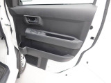 中古車は一物一価、同じようなお車でも、整備状況、外内装の状態など様々です。