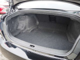 ☆広々した荷室はゴルフバック等の大きな荷物も積めます♪