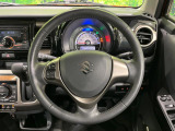 ステアリングも使用感が少なく、きれいな状態となっております♪