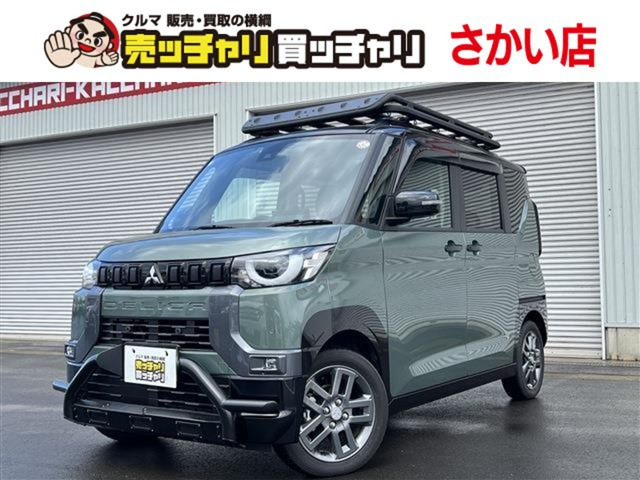 デリカミニ T プレミアム 4WD 