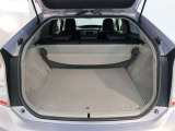広々としたラゲージスペースを備えています。大きなものや長さのある荷物もしっかりと積み込めます。