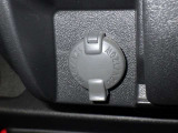 シガーソケット用の充電器が使用可能です!