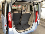 リアシートがあっても、しっかり荷物を積む事ができます。
