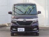『LEDヘッドライト』 明るく省電力、そして車外の明るさに応じて自動で点灯・消灯してくれるオートライトコントロール機構付LEDヘッドライトを装備。夜間の走行なども安心してお乗り頂けます。