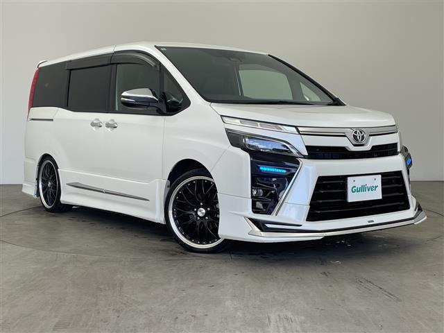 ヴォクシー 2.0 ZS 煌III ワンオーナー 修復歴無し