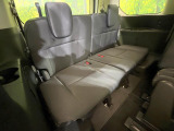 3列目シートはもちろん状態良好☆大人でもゆったりと座って頂けますので、大人数でのお出かけもラクラクです♪ご家族で、気の知れた仲間で、ドライブに行くのが楽しみですね♪