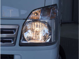 【ハロゲンヘッドライト】通常タイプ(ハロゲン球)です。HIDやLEDヘッドライト装着をご検討のお客様はお気軽にご相談ください。