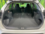 普段のお買い物や通勤、送迎等に十分な荷室スペースを確保しております。セカンドシートを倒すと、大きな荷物の積載も可能です♪
