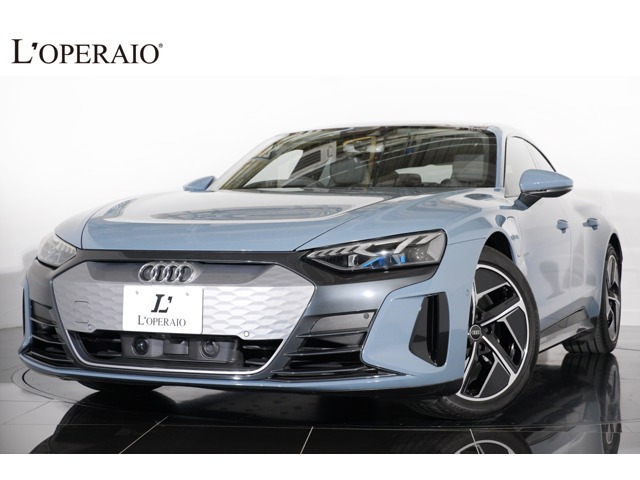 e-tron GT クワトロ4WDレッドキャリパー ガラスルーフ テクノロ