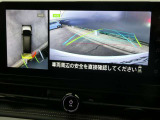 上から丸見えアラウンドビューモニターで、苦手な駐車もラクラク♪車の周囲に子供や障害物などがないかをひと目で確認できて安心ですよ♪
