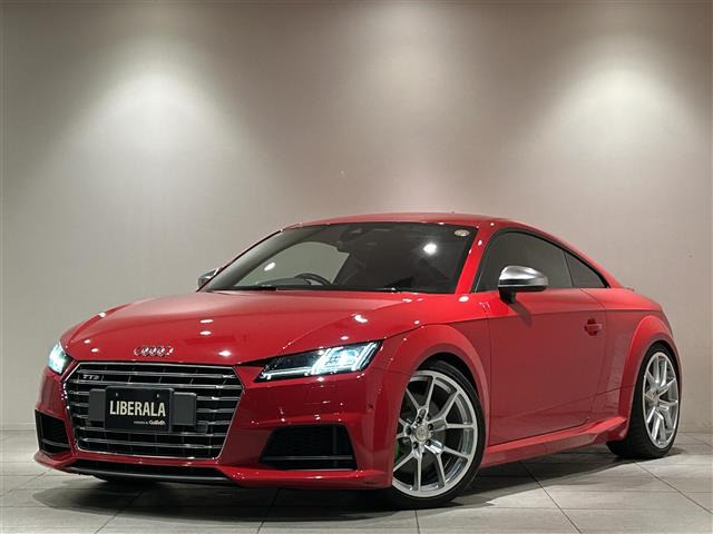 TTSクーペ2.0 TFSI クワトロ 4WD4WD 本革シート