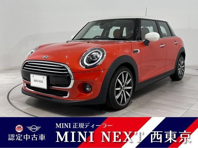 ミニ クーパー 5ドア DCT