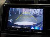 【バックカメラ】後退時や雨の日も安心。リバース連動で画面が切り替わるのでとっても便利。