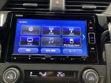 メモリーナビにフルセグTV機能あり。 ドライブや旅行に欠かせない装備です。