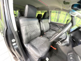 運転席シート廻りは使用感も少なく、良好な状態となっています。丁寧に使われていたことがよくわかりますね。