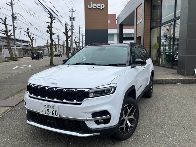 コマンダー 2.0 リミテッド ディーゼル 4WD 