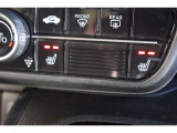 シートヒーター装備付き車!!座席に埋め込まれた電熱線によりシートを暖めることが出来る装備で、温められたシートは、寒い冬には最適です!!