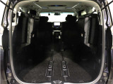 ミニバン最大級のスペース!ご家族、お友達とのキャンプやバーベキューほか、お仕事でも十分な容量が有ります!
