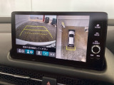 全方位モニターがついています! 車の周囲を360&deg;安全確認できるので、普段の駐車はもちろんの事、縦列駐車や幅寄せの際にも活躍してくれますよ。