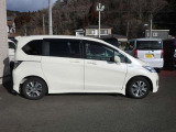 ナンバーの登録、届出とアフターフォローの理由で掲載車の販売とお問い合わせへの回答は誠に勝手ながら、岩手県内及び隣接の3県にお住まいのお客様に限らせていただいております。ご了承のほどお願い申し上げます。