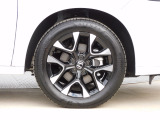 純正18インチアルミホイール