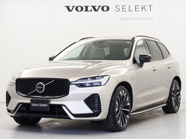 XC60 ウルトラ T6 AWD プラグイン ハイブリッド 4WD 