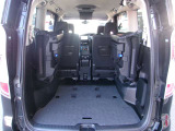 シートアレンジができるので長さのある荷物なども積むことが出来ます!