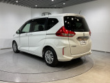 ご納車までの期間ですが、県内のお客様は1、2週間、県外のお客様は2、3週間ほどでご納車が可能となります。但し、お支払いや書類の状況によっては多少の前後もありますので、その際には何卒ご了承下さい。