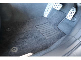 ★運転席足元★クリーニング済★