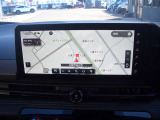 地デジチューナー内蔵の純正メモリーナビが装備されています。