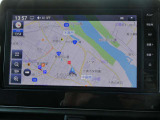 大きな9インチモニターのメモリーナビゲーションではじめての道や知らない道も快適にドライブ!
