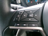 ステアリングスイッチ付きです♪ハンドルから手を放さずにオーディオ操作やメーターディスプレイ操作ができるので、安全です!