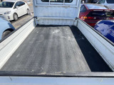 弊社はすべて現状販売となる為現車確認をお願いしております。来店が難しいお客様に関しては、ノークレーム・ノーリターンの販売とさせて頂いております ので宜しくお願い致します。