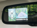 【マルチアラウンドモニター】専用のカメラにより、上から見下ろしたような視点で360度クルマの周囲を確認することができます☆死角部分も確認しやすく、狭い場所での切り返しや駐車もスムーズに行えます。