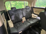 3列目シートはもちろん状態良好☆大人でもゆったりと座って頂けますので、大人数でのお出かけもラクラクです♪ご家族で、気の知れた仲間で、ドライブに行くのが楽しみですね♪