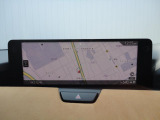 マツダコネクトの12.3インチワイドセンターディスプレイです。『Android Auto』『Apple CarPlay』や独自のコネクテッドサービスに対応したインターフェイスシステムです。