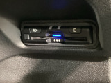 いまや快適なカーライフに欠かせないETCが付いています。