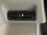 いまや快適なカーライフに欠かせないETCが付いています。