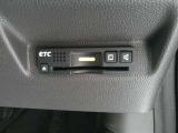 ETC車載器で有料道路も楽々です。