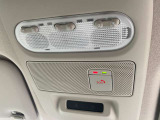 SOSコールはもしもの時にオペレーターと24時間365日通話ができます。(ご利用にはNissanConnectの登録が必要です)自動防眩ルームミラー・オートブレーキホールド搭載。USB接続ポート・ETCつきです。