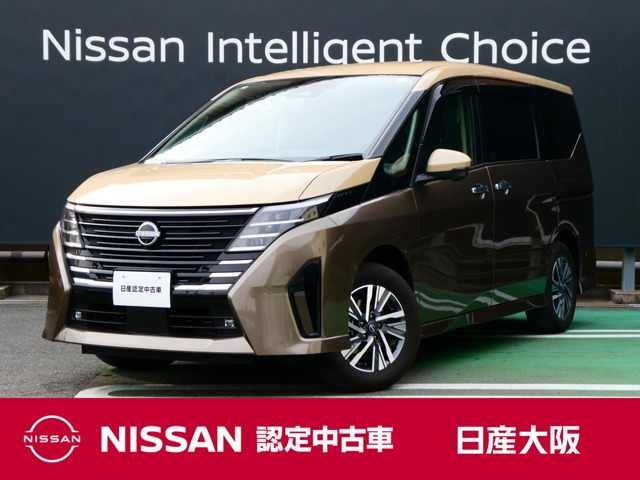 セレナ 1.4 e-4ORCE ハイウェイスターV 4WD 