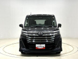 煌くメッキフロントグリルとスポーティーさが際立つ洗練されたスタイル。トールカスタムが入荷致しました。