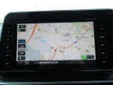 日産純正カーナビゲーション・大画面表示で地図も見やすく、初めての道もこれがあれば安心ですね。