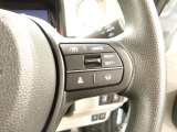 クルーズコントロールを装備しています。高速道路などで一定の速度で走ってくれるので運転が楽ですよ!速度を設定できますので、スピードの出しすぎにも注意できます。