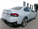 名鉄AUTOオリジナルコーティングMコートをはじめウインドフィルム施工、ドライブレコーダー取付、BMWパフォーマンスアクセサリーなど各種承ります。