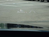 カラーヘッドアップディスプレイ付き。少ない視線移動で情報を確認できるので、運転の疲労軽減に繋がりますよ♪