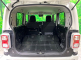 普段のお買い物や通勤、送迎等に十分な荷室スペースを確保しております。セカンドシートを倒すと、大きな荷物の積載も可能です♪